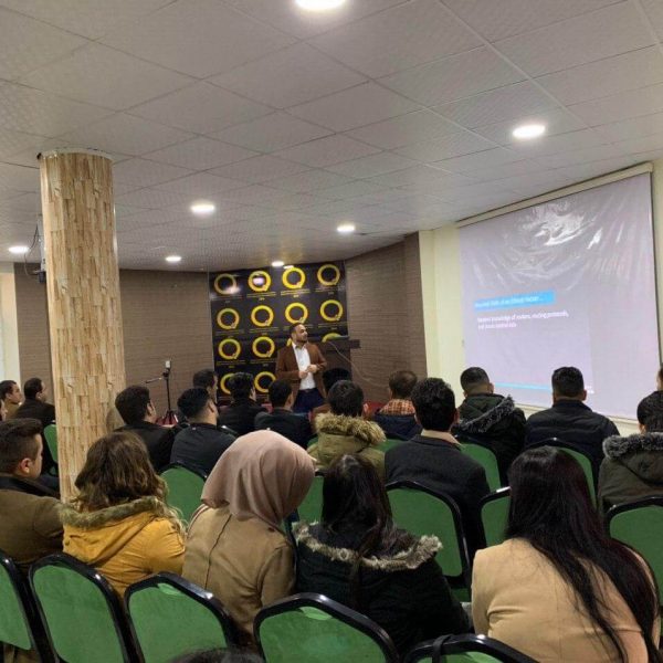 پەیمانگەی قەڵادزێی ناحکومی بۆ زانستەکانی کۆمپیوتەر